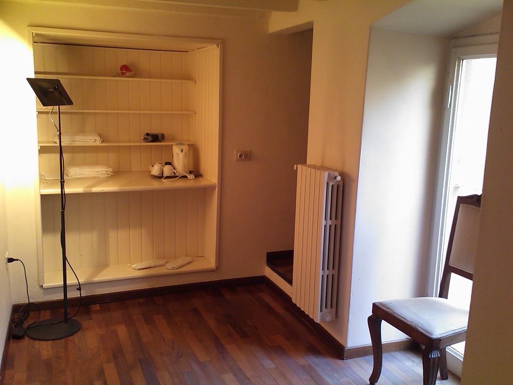 Soggiorno Rondinelli Florenz Zimmer foto